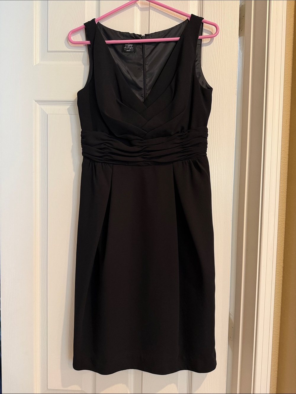 Suzi Chin for Maggy Boutique Black Sleeveless Midi Dress